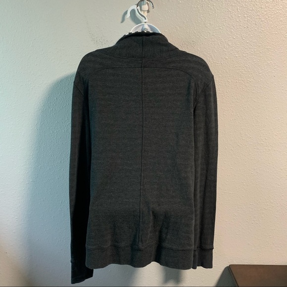 Reversible Lululemon Sweatshirt - Picture 4 of 10